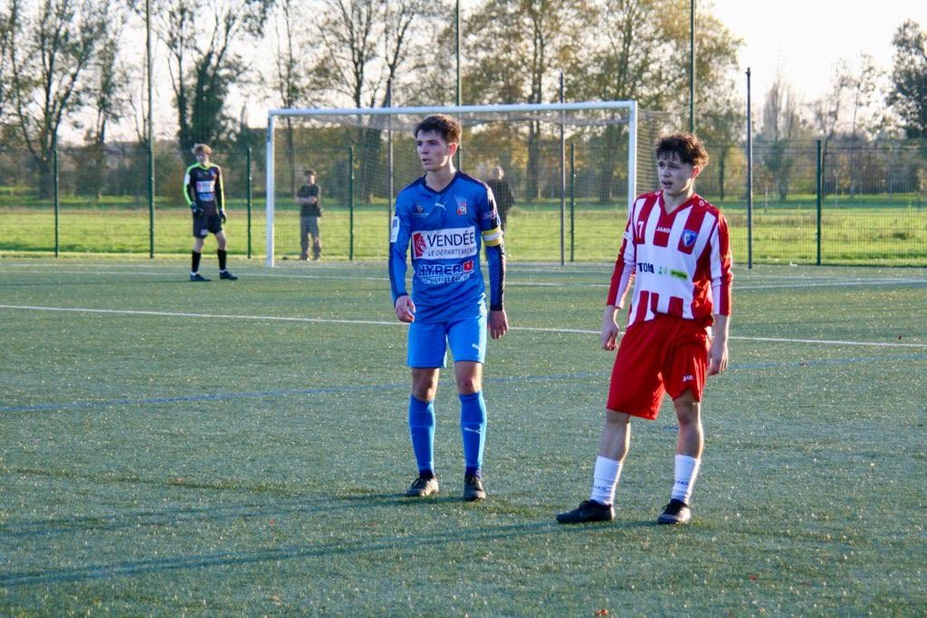 Émilien Pouplin, le capitaine du Vendée Fontenay Foot. U18. Gambardella.