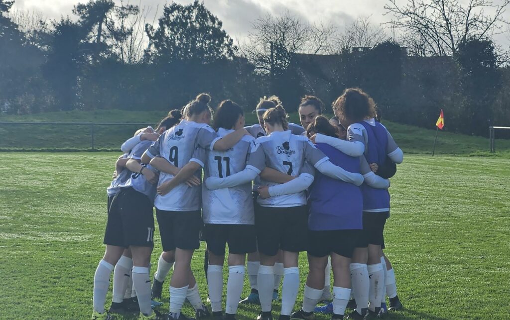 VHF. Football féminin. R1F