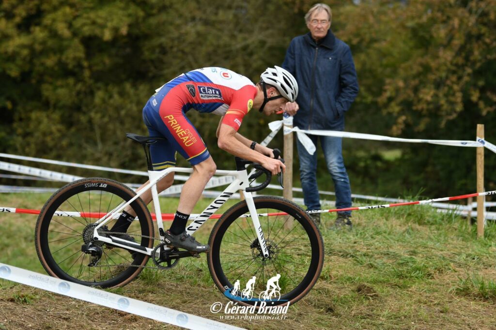 Thibaut Pontreau. Licencié au VCC. Cyclo-cross.